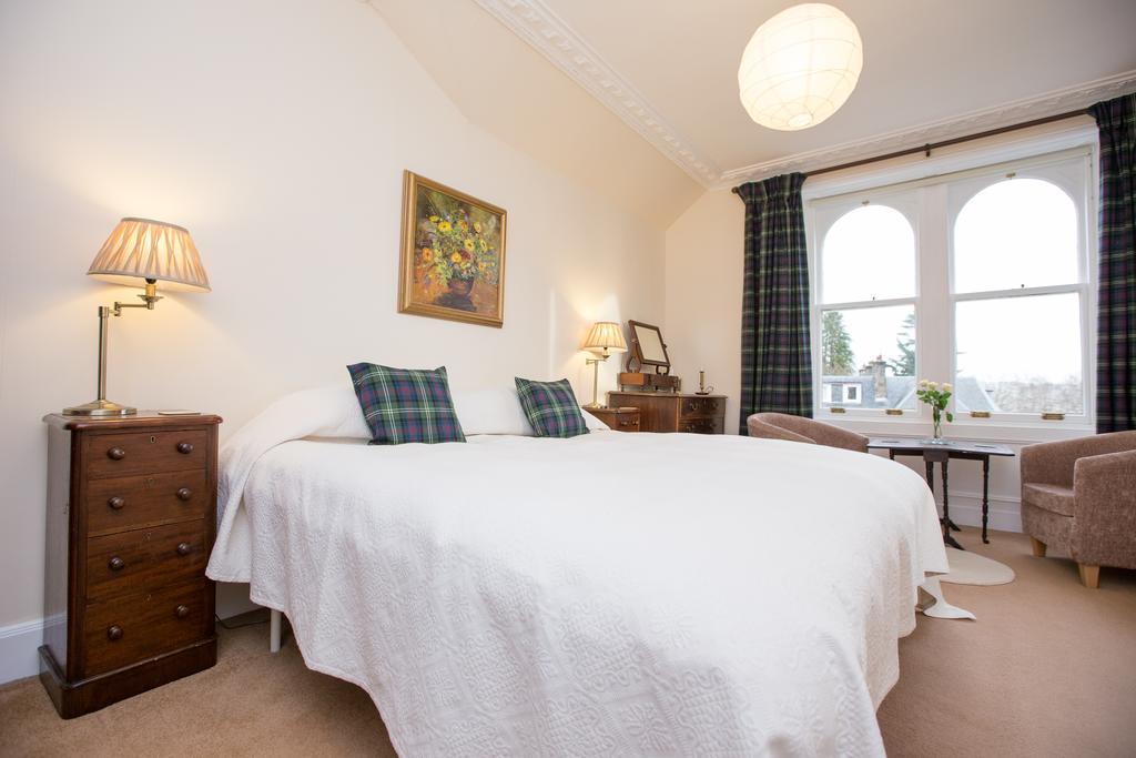 Holly Lodge Strathpeffer Zimmer foto